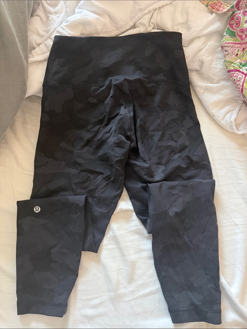 lululemon Wunder Train Contour Fit High-Rise Tight 25”